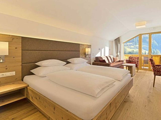 Hotel Kristall GmbH