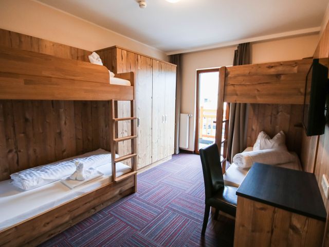 Familien- und Kinderclubhotel Wolkensteinbär***